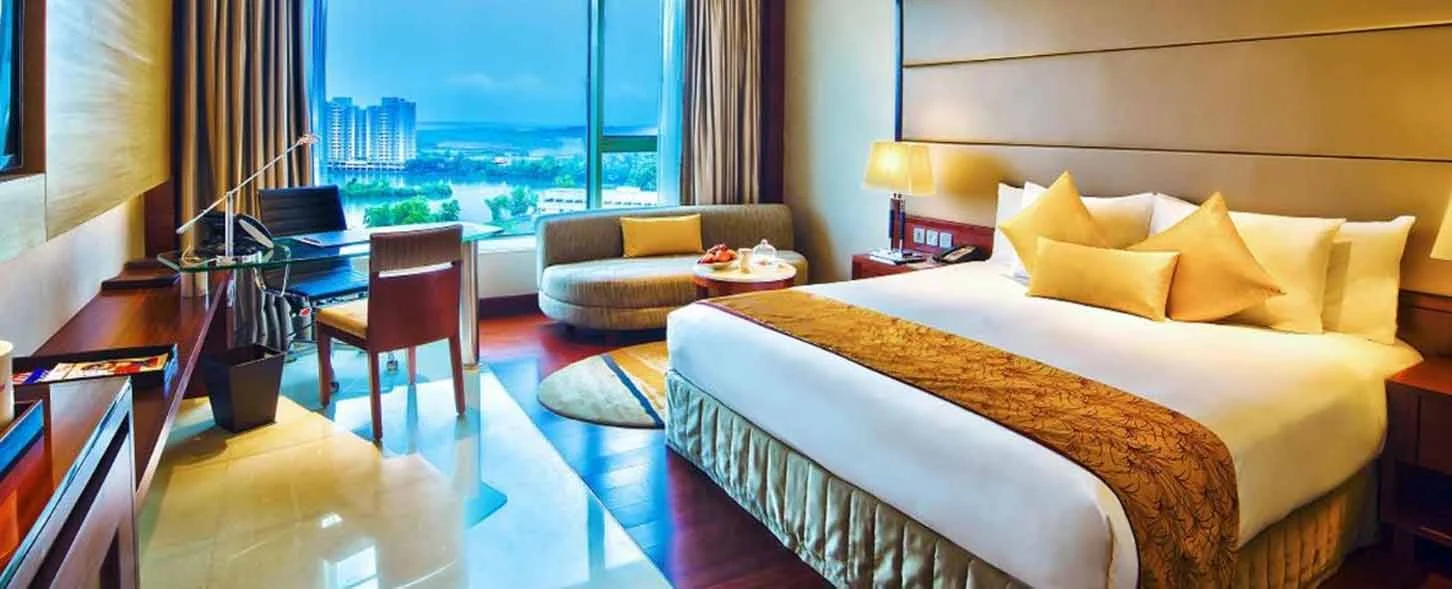 hotel img