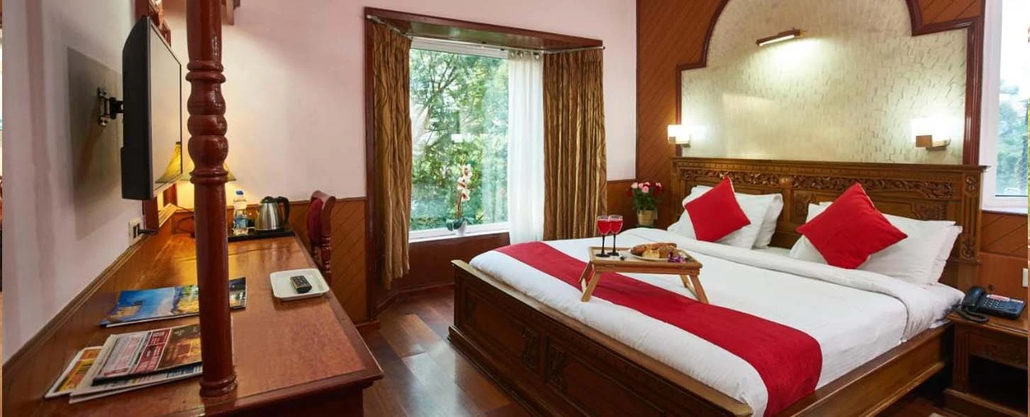 hotel img