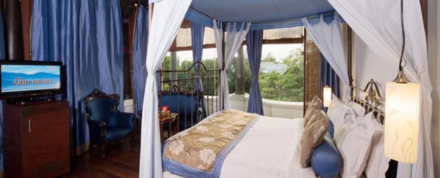 hotel img