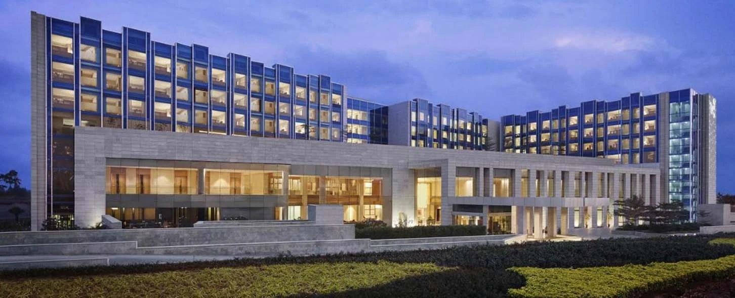 hotel img