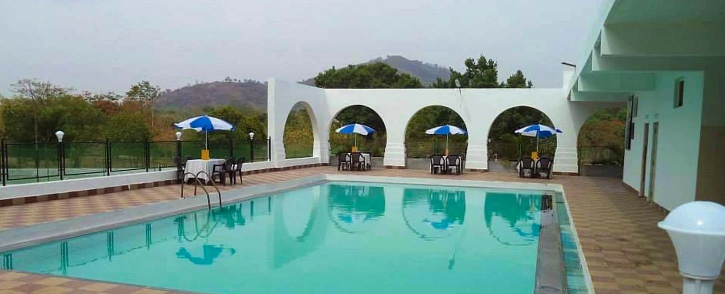 hotel img