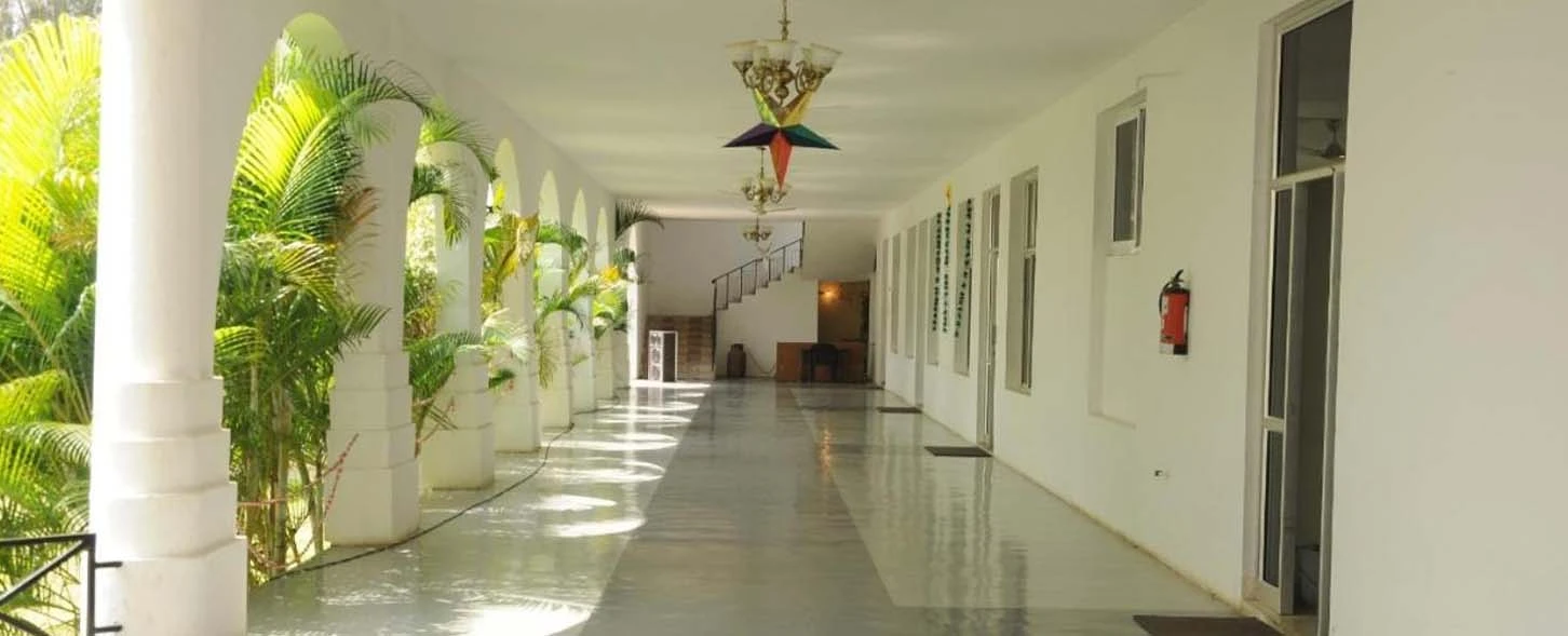 hotel img