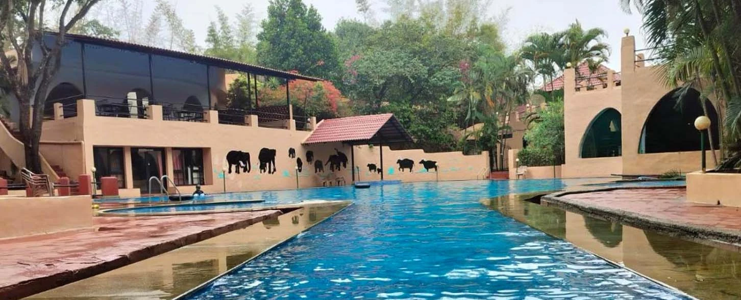 hotel img