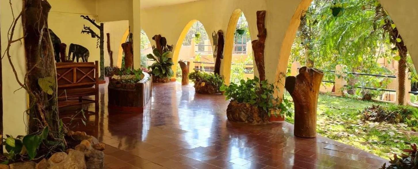 hotel img