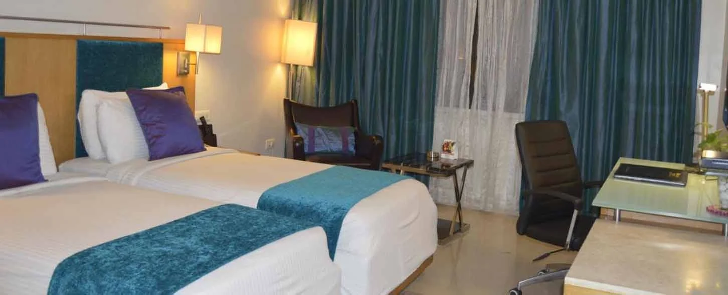 hotel img