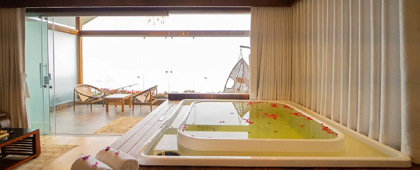 hotel img