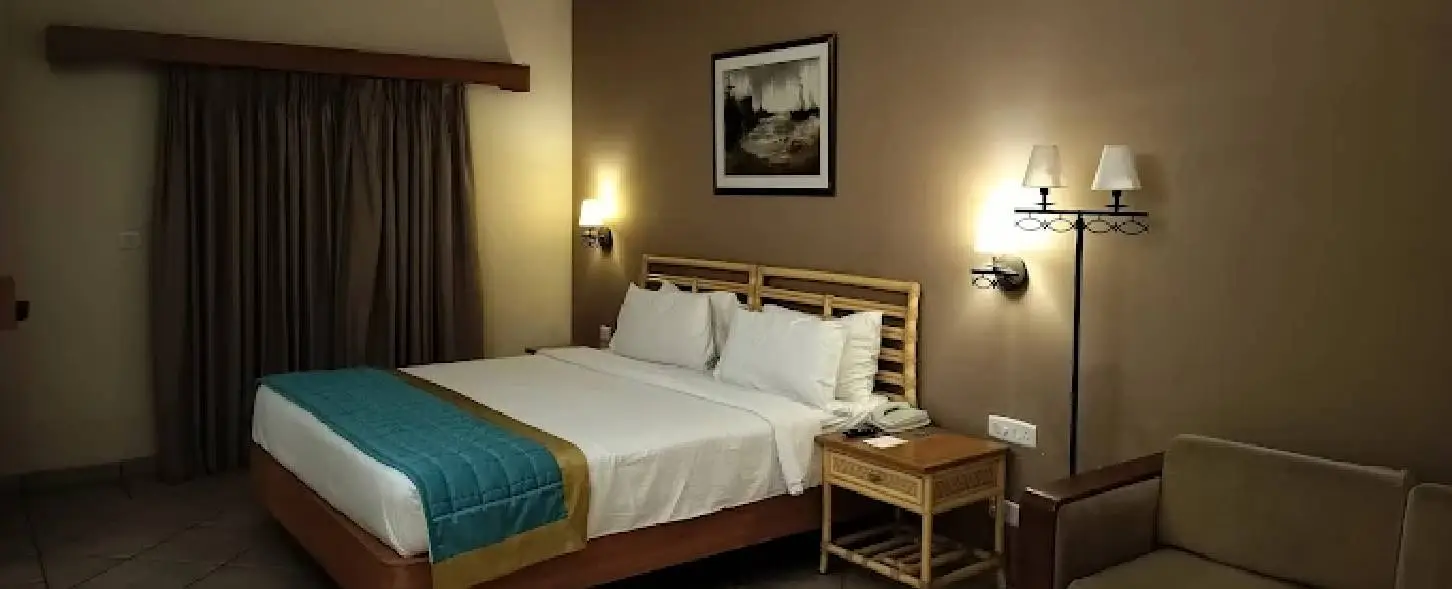 hotel img