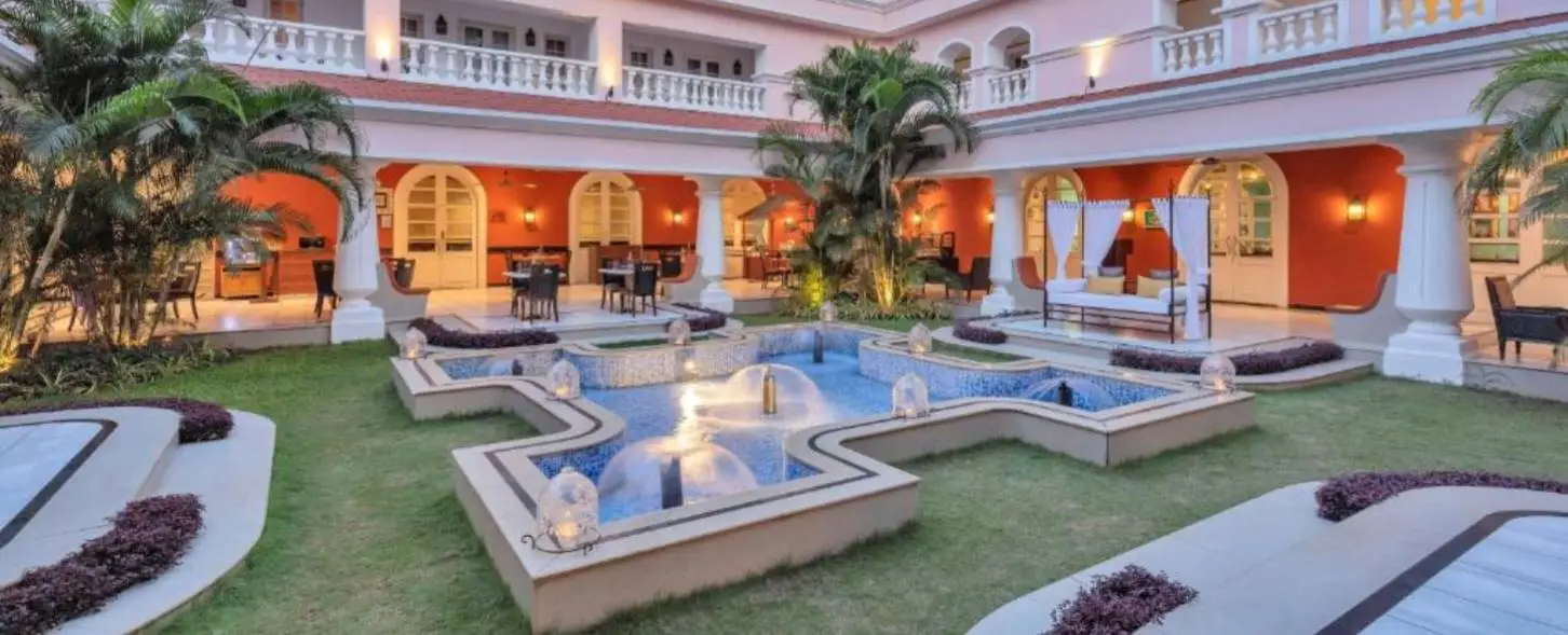 hotel img