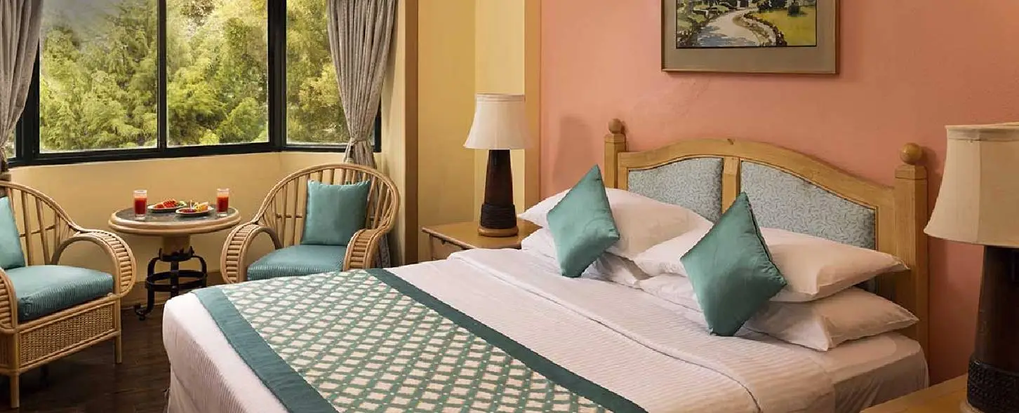 hotel img