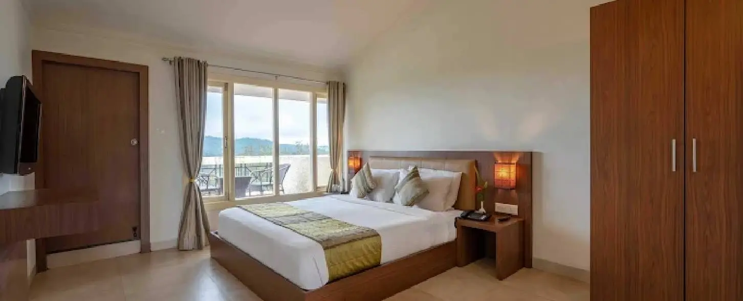 hotel img