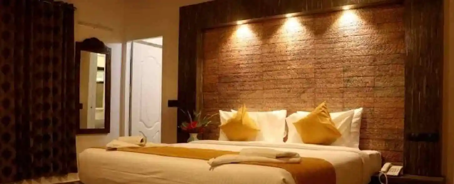 hotel img