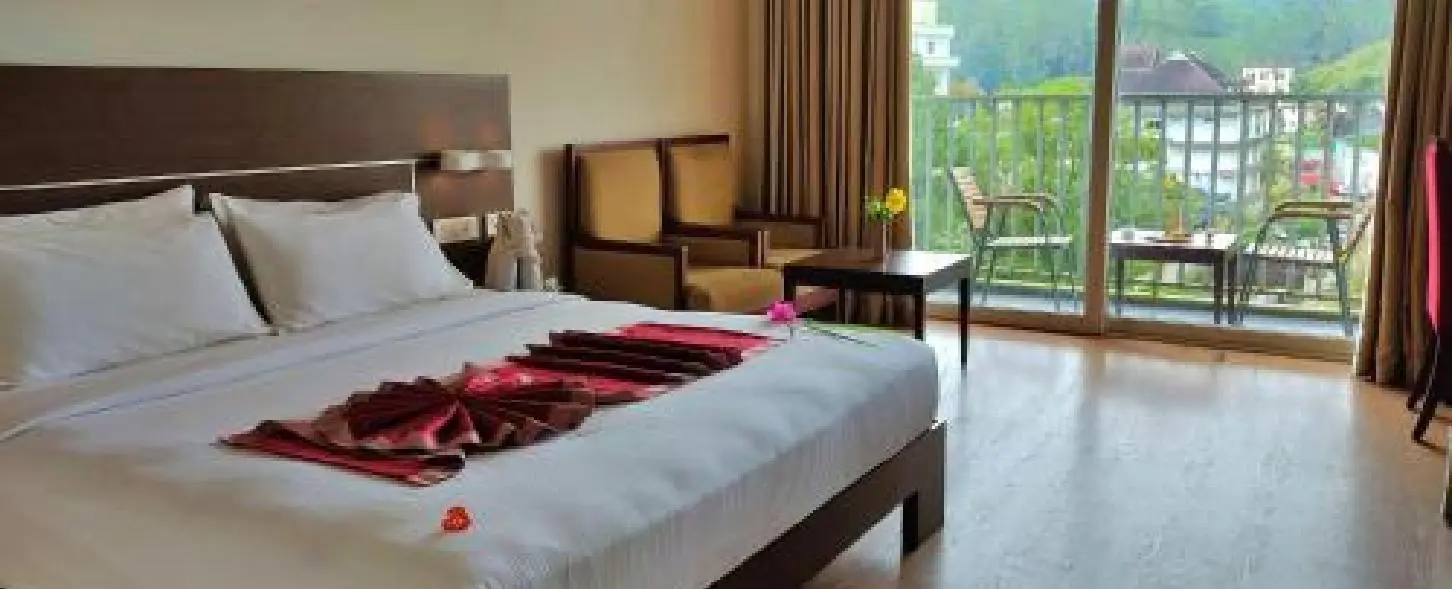 hotel img