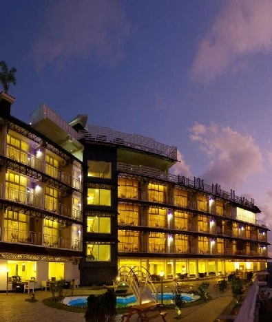 The Panoramic Getaway