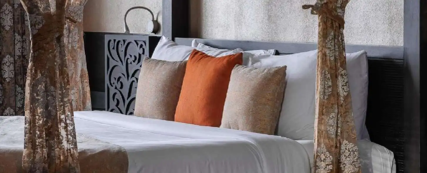 hotel img