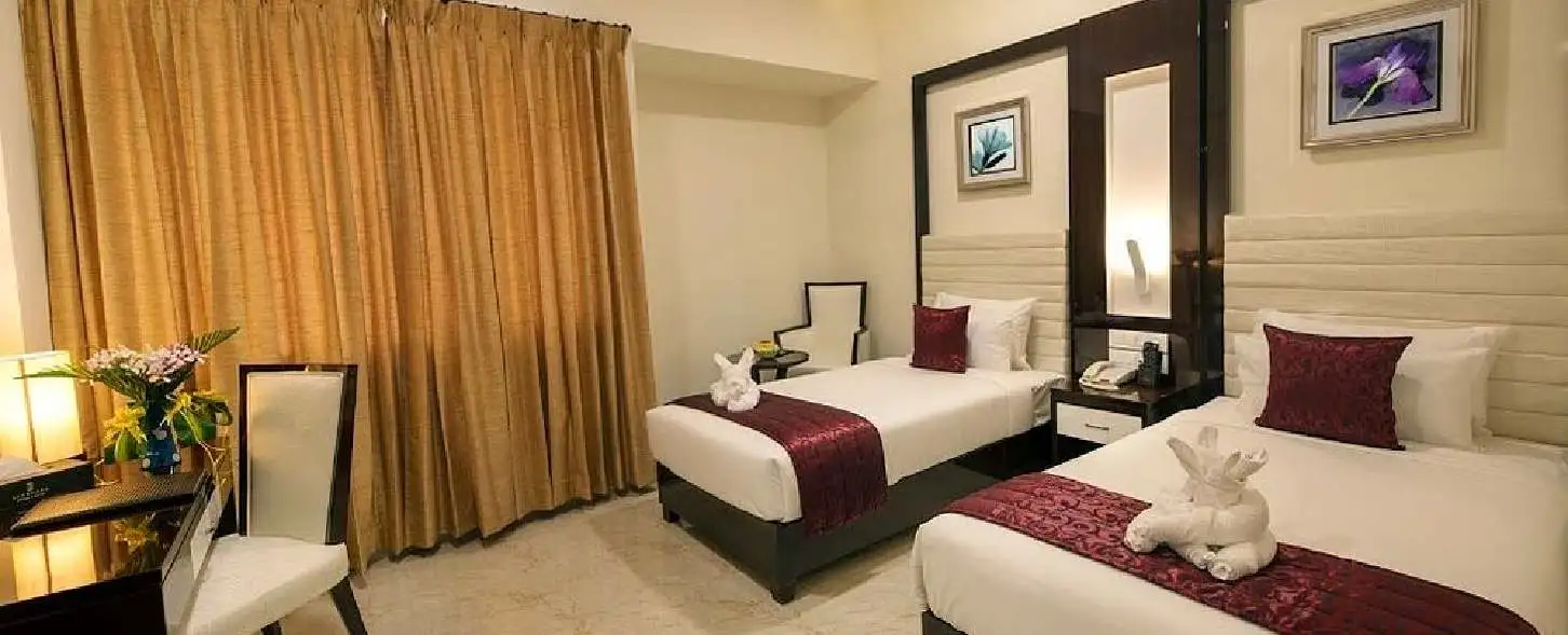 hotel img