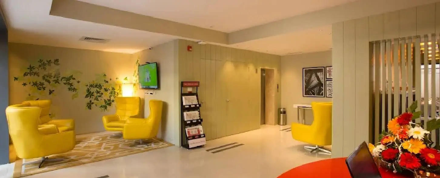 hotel img