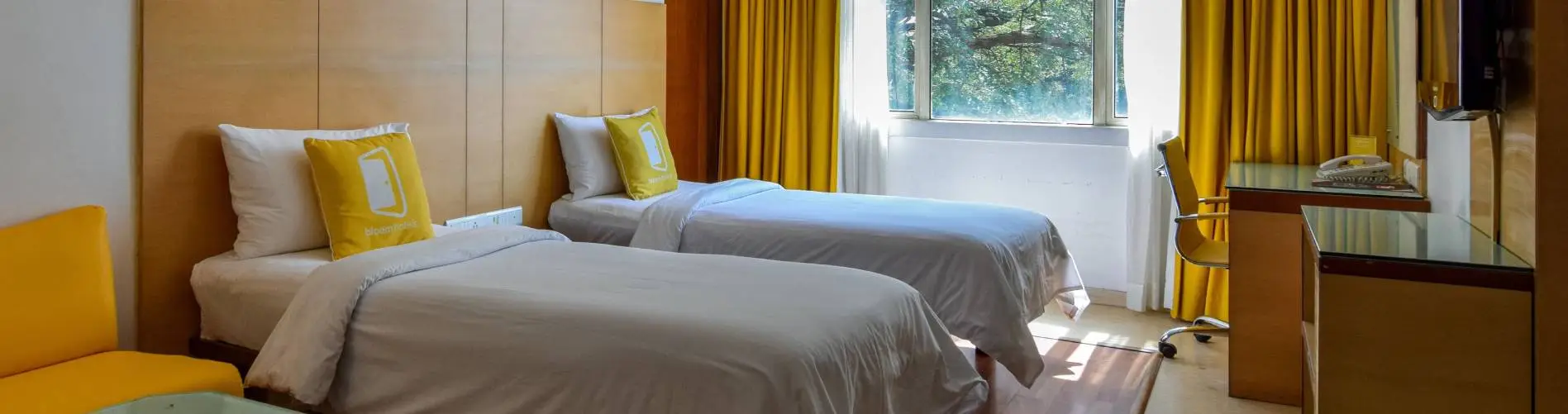 hotel banner