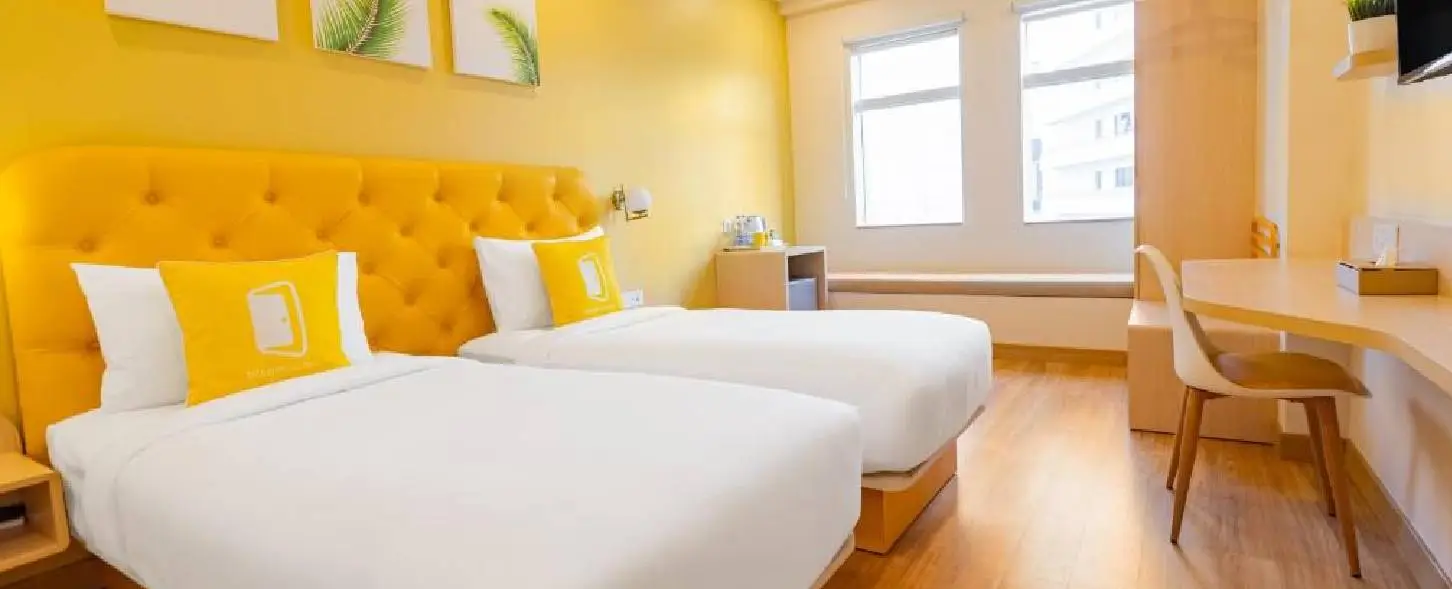 hotel img