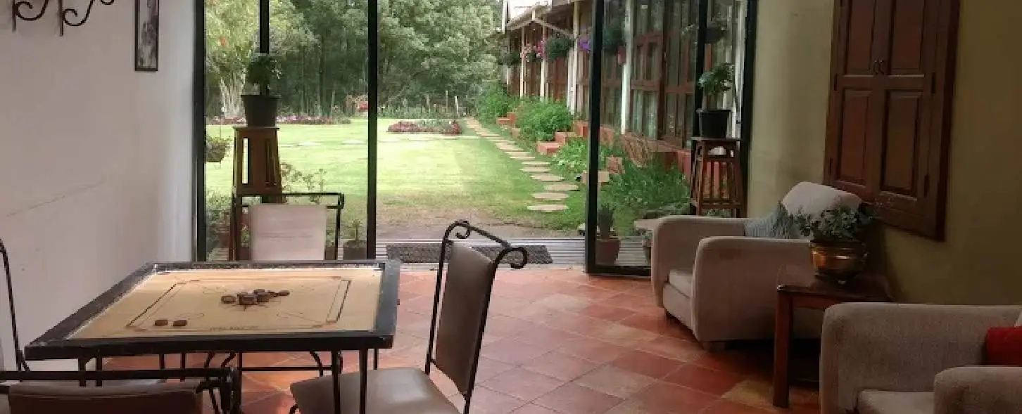 hotel img