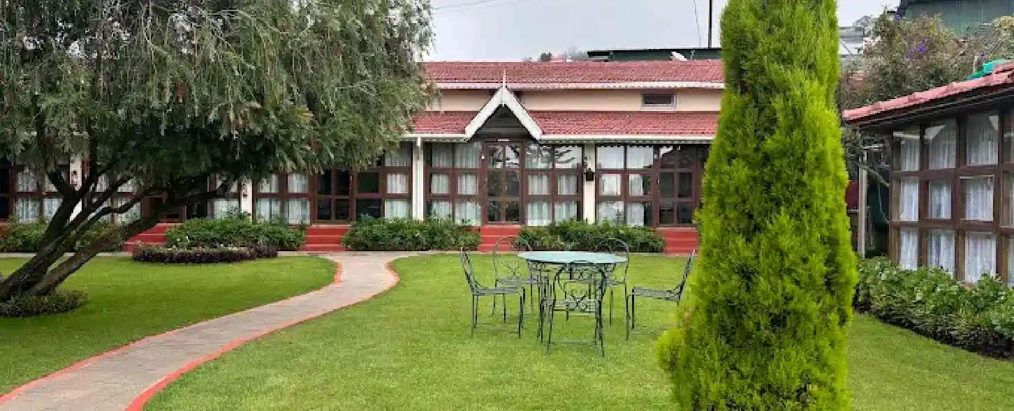 hotel img