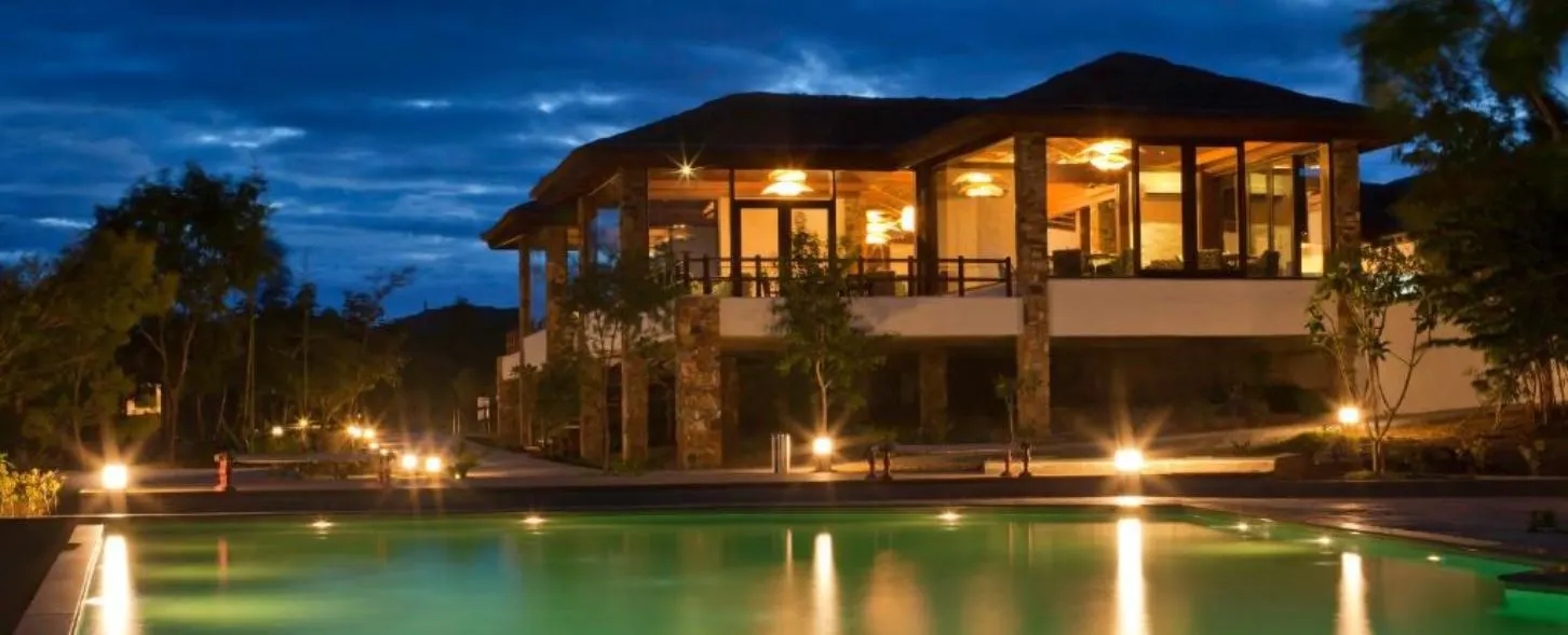 hotel img