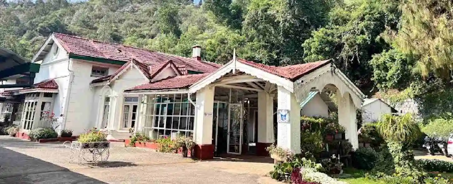 hotel img
