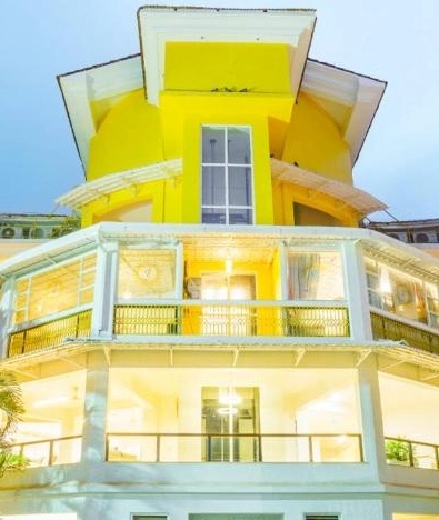 Bloom Boutique | Baga