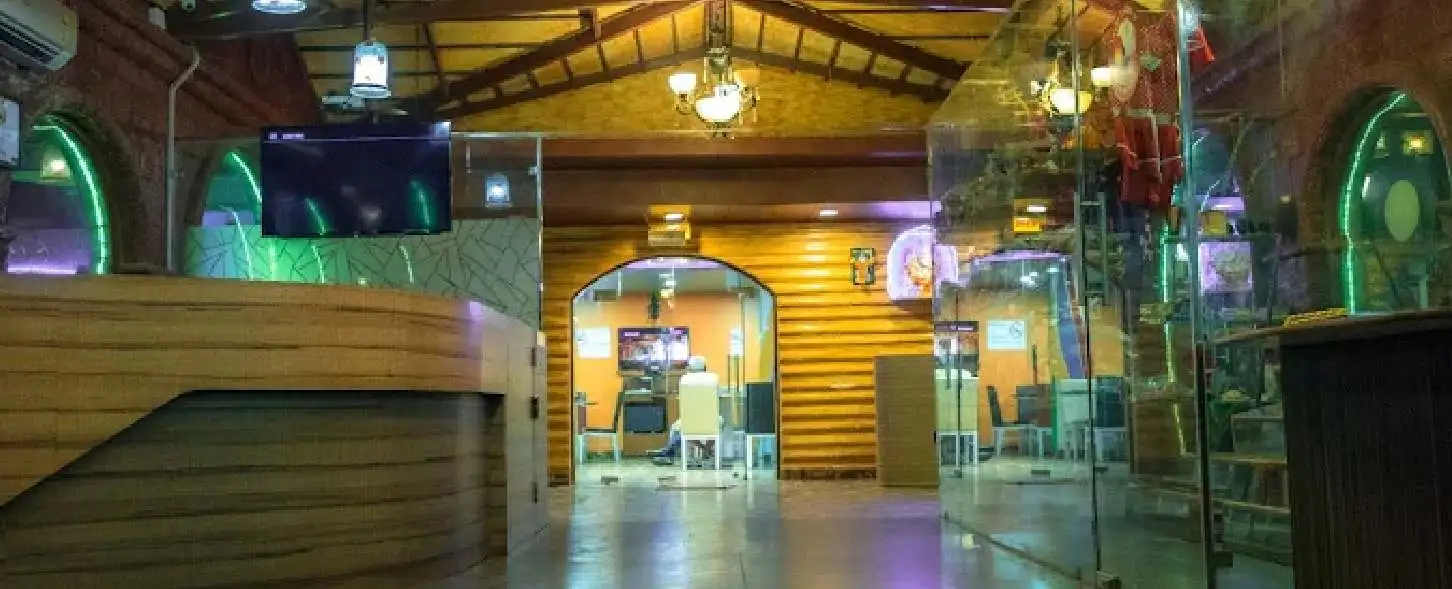 hotel img
