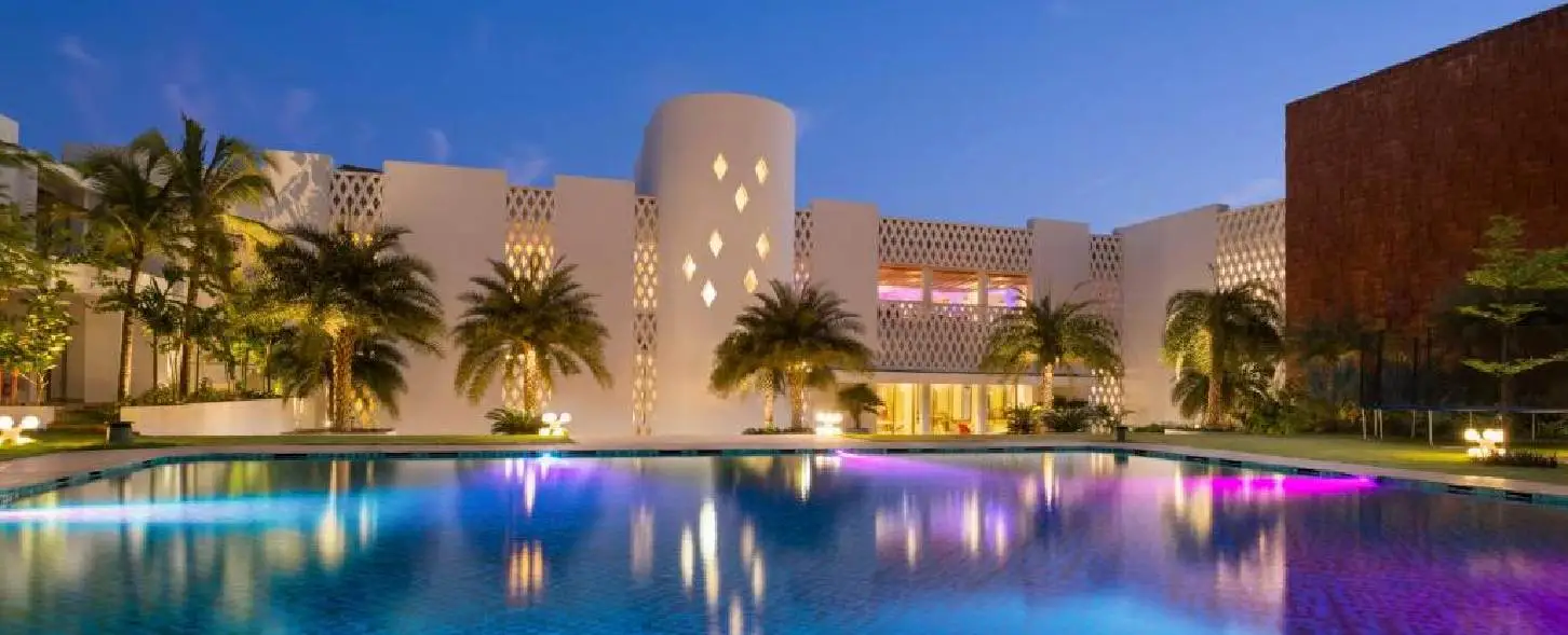 hotel img