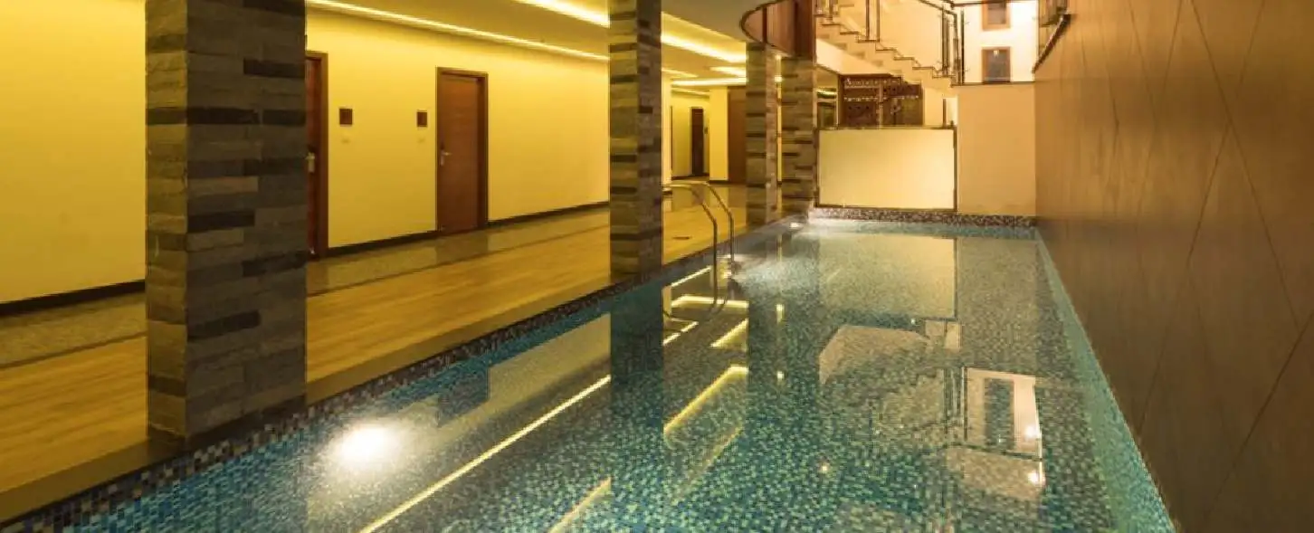 hotel img