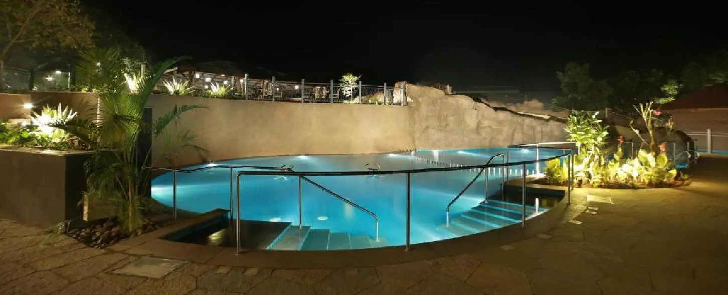 hotel img