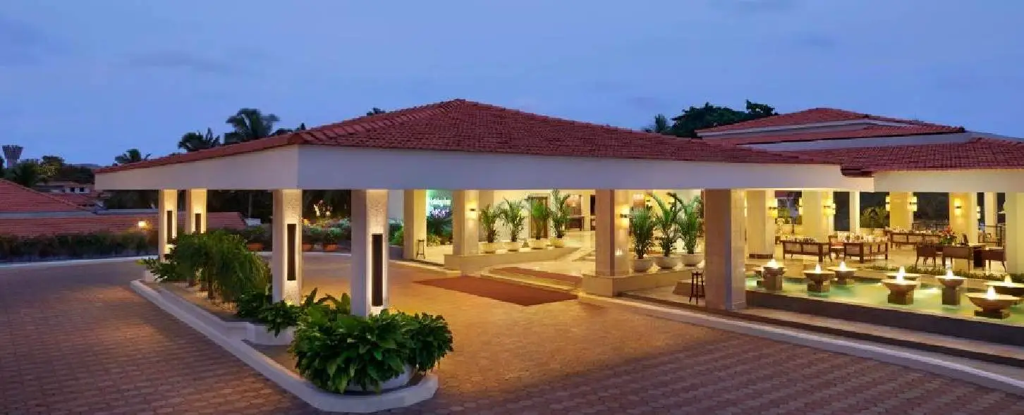 hotel img