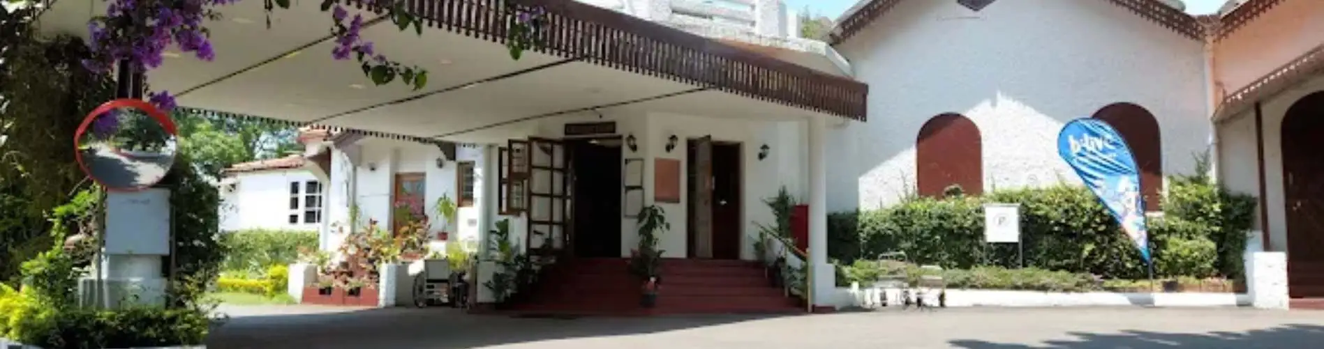 hotel banner