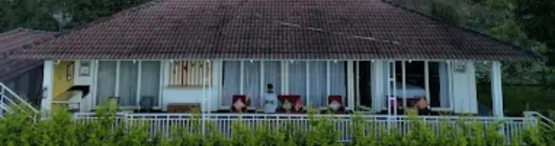 hotel banner
