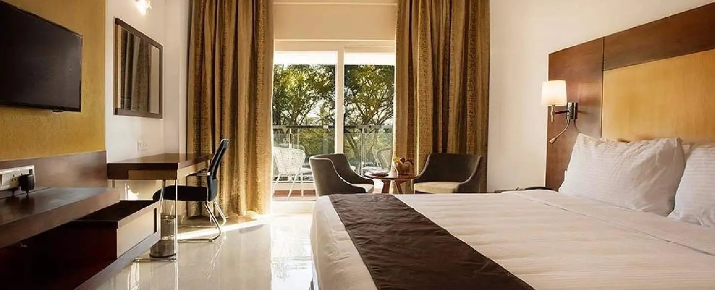 hotel img