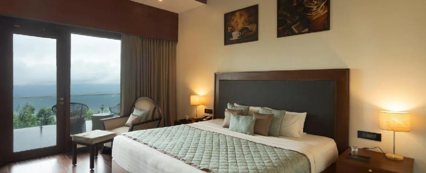 hotel img