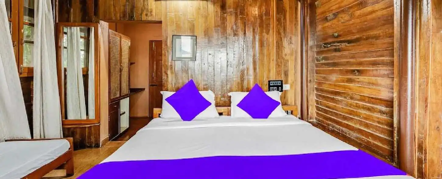 hotel img