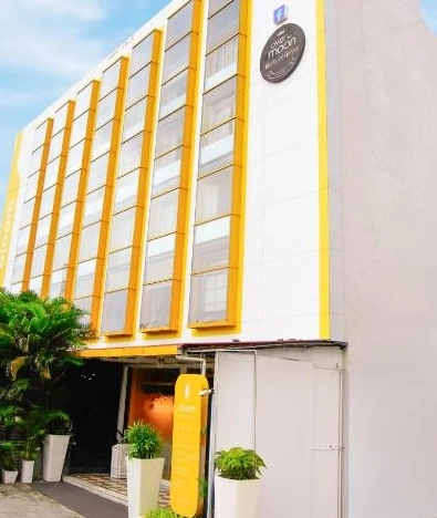 Bloom Hotel - Gachibowli