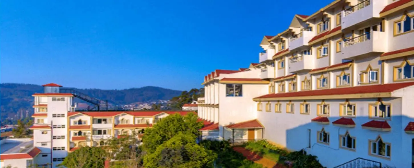 hotel img
