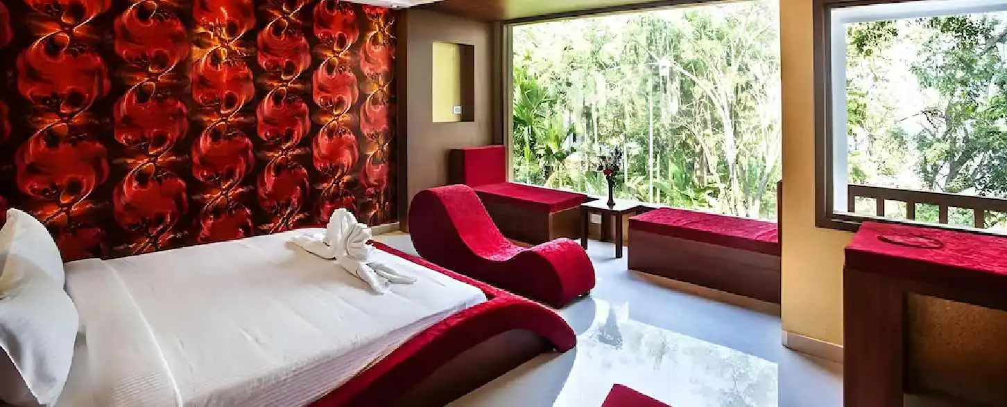 hotel img