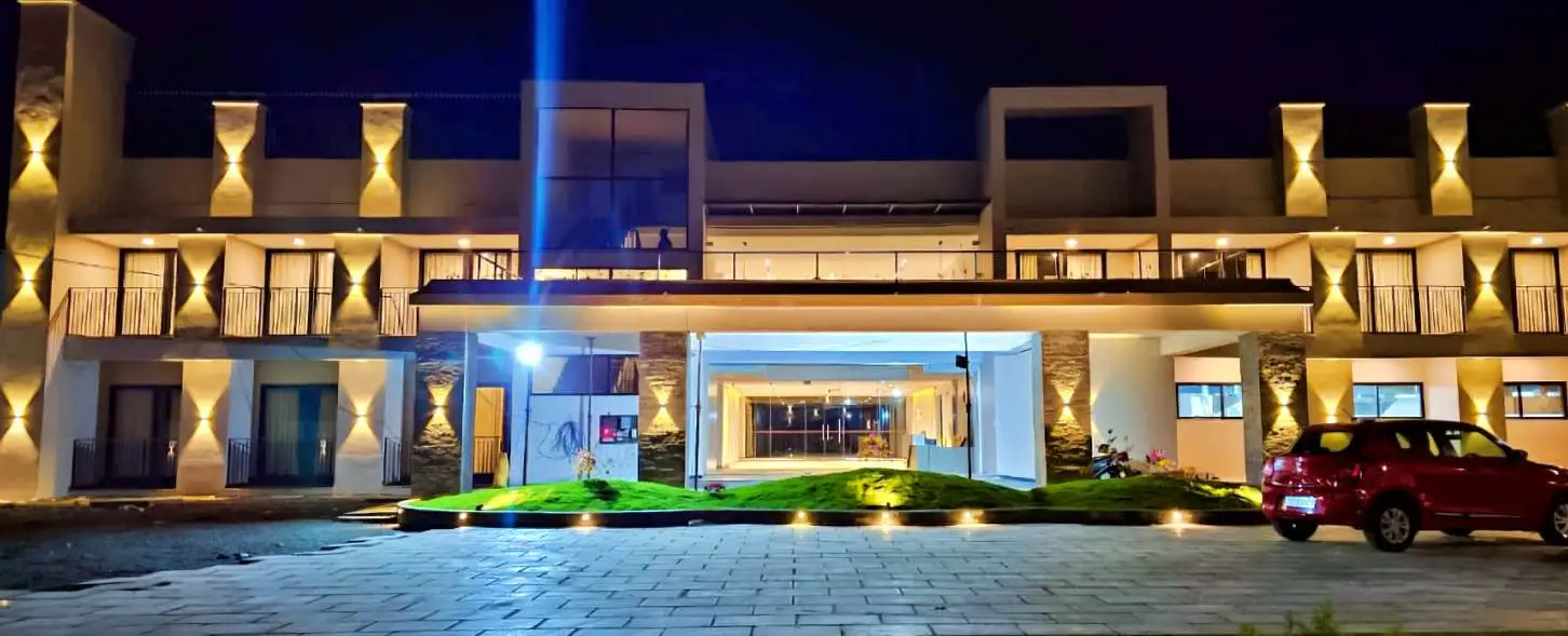 hotel img