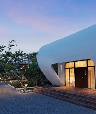 Fortune Beach Resort, ECR