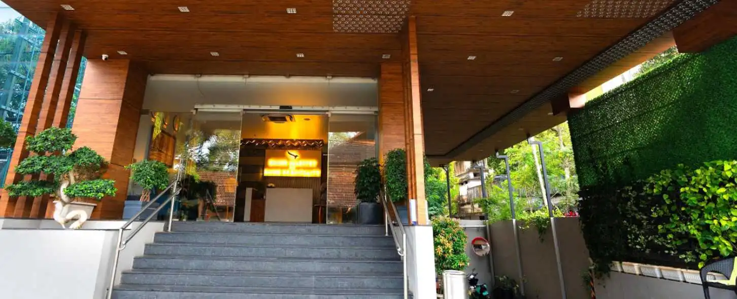 hotel img