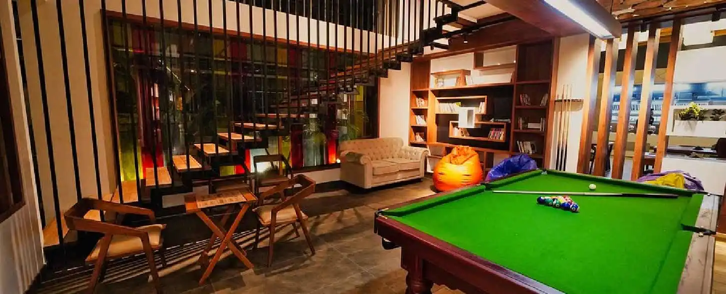 hotel img