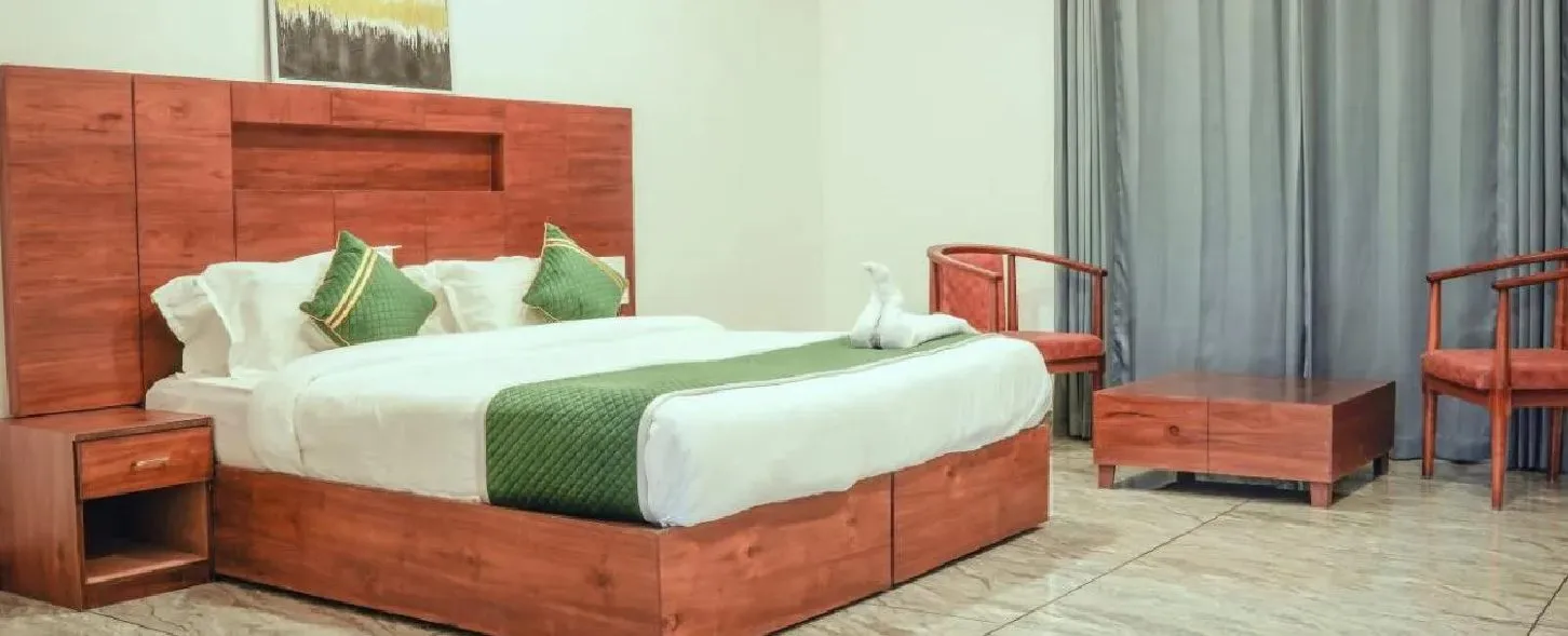 hotel img
