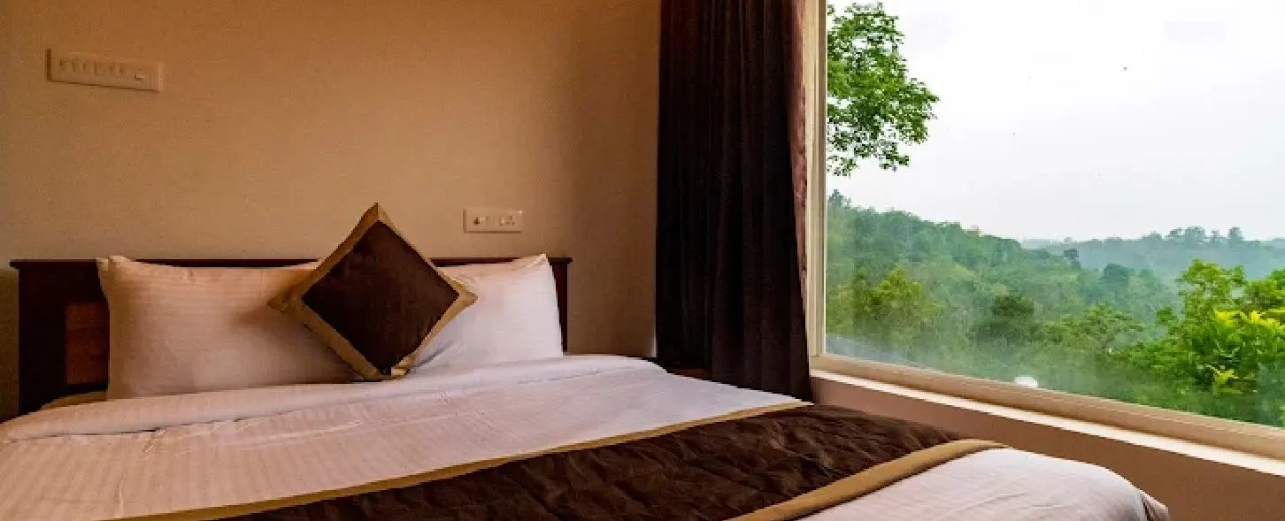 hotel img