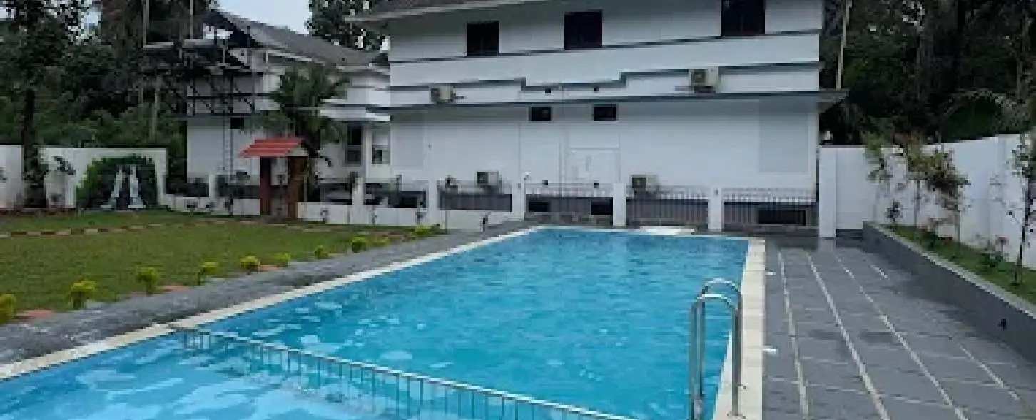 hotel img