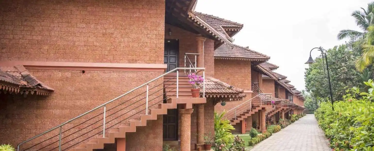 hotel img