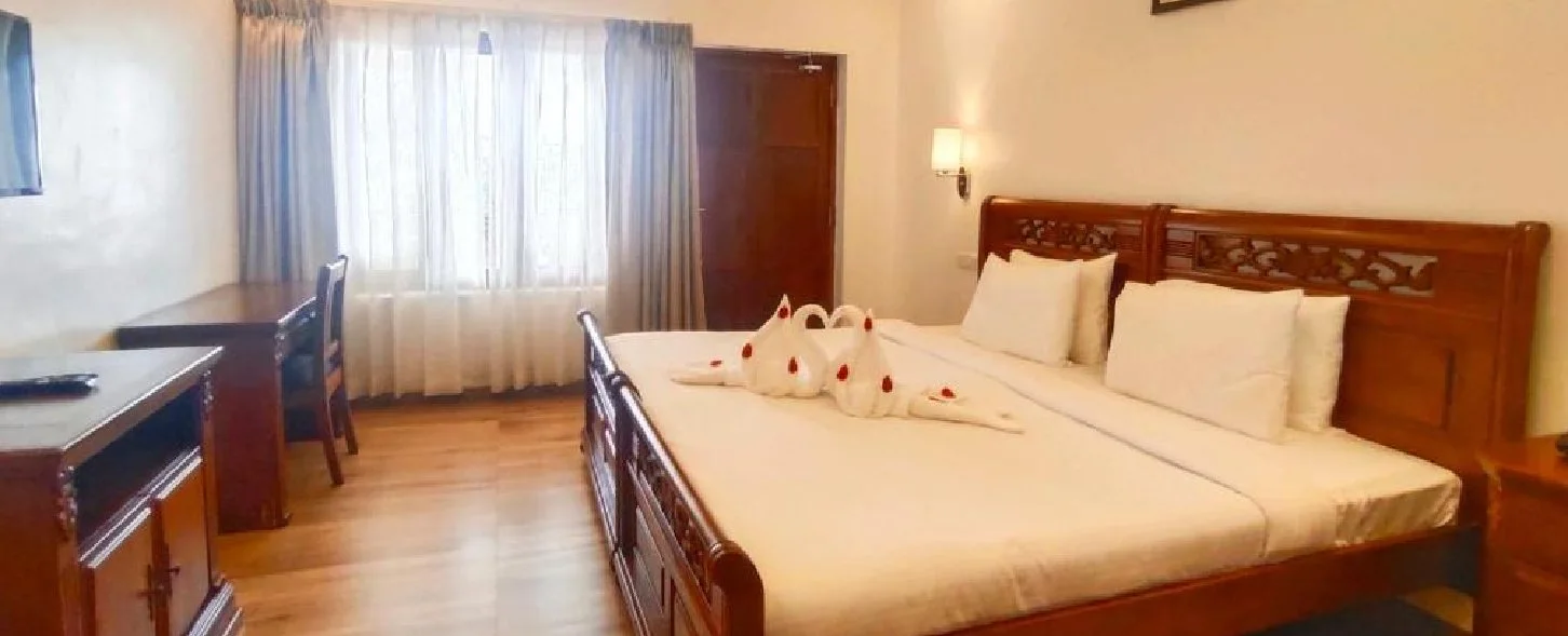 hotel img