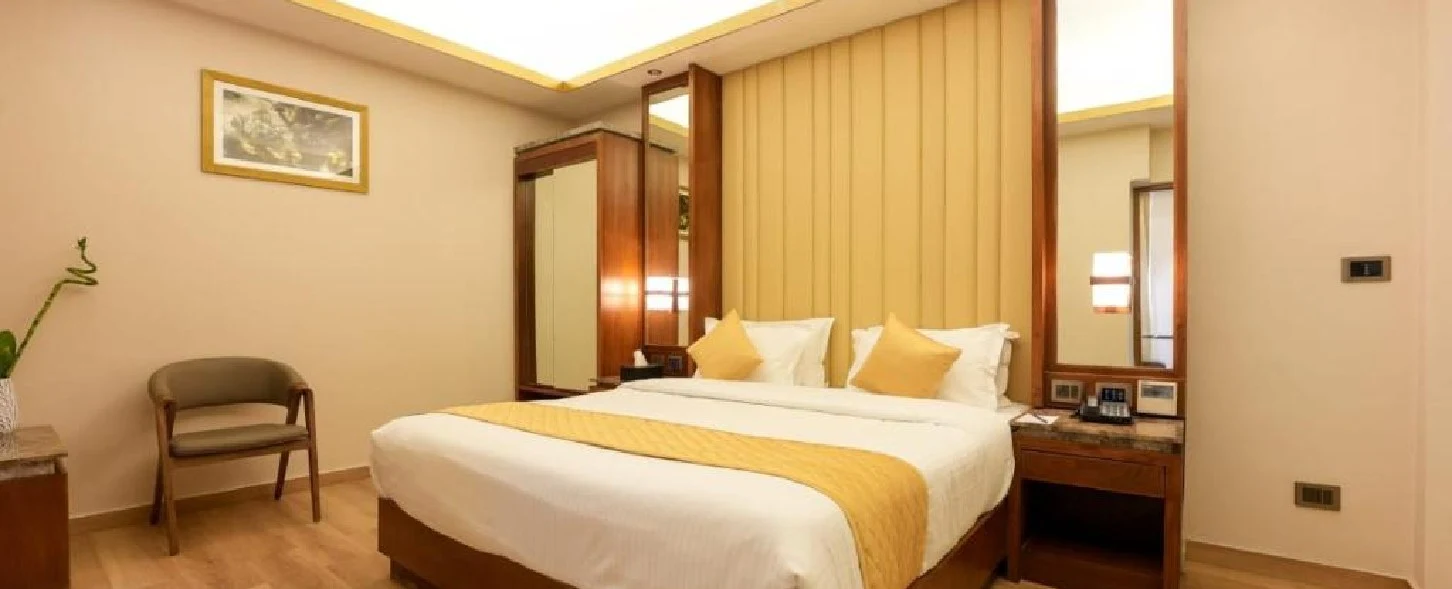 hotel img